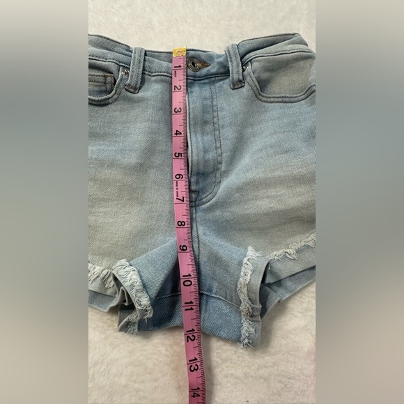 Atlar’d state Blue Jean Shorts with Vintage Distressed Look - Picture 7 of 7